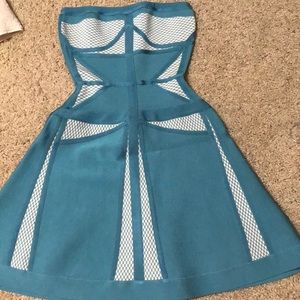 Doesn’t have a brand.